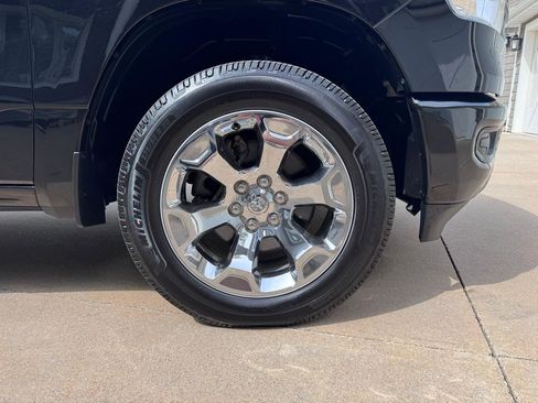 Used 2019 RAM 1500 Big Horn AWD/4WD image 35