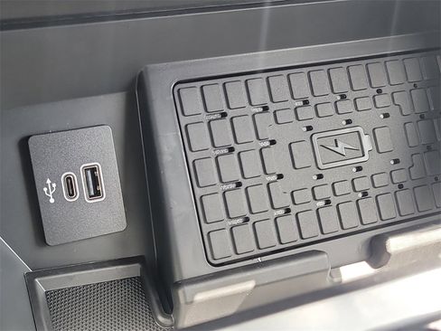 New 2025 Ford F150 XLT w/ Equipment Group 302A MID image 24