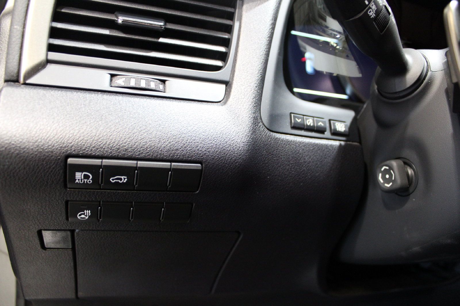 Used 2022 Lexus RX 350 F Sport w/ Accessory Package AWD/4WD image 15