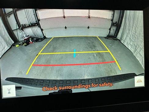 Used 2025 Toyota 4Runner TRD Off-Road image 37