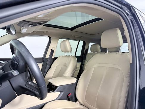 Used 2022 Jeep Grand Cherokee Limited image 13