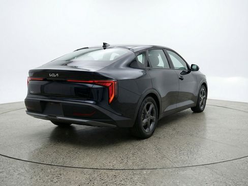 Used 2025 Kia K4 FWD image 9