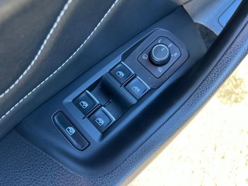 Used 2021 Volkswagen Arteon SEL Premium image 12