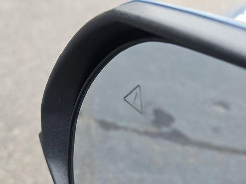 New 2026 Hyundai Ioniq 5 SEL image 4