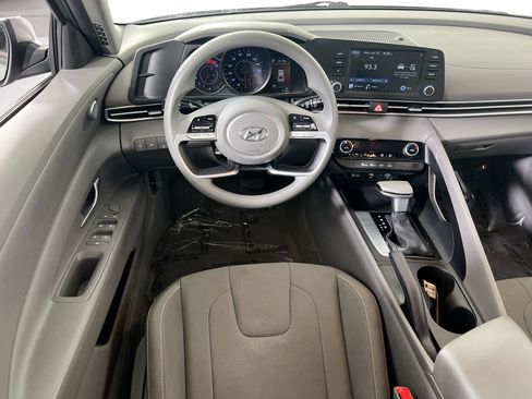 Used 2023 Hyundai Elantra SEL w/ Cargo Package FWD image 20