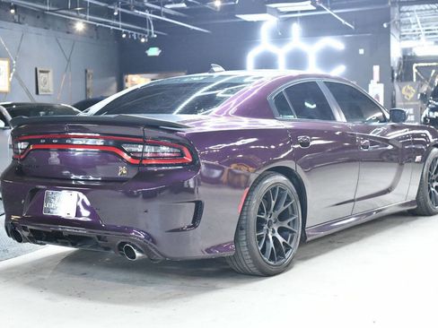 Used 2020 Dodge Charger Scat Pack w/ Dynamics Package image 10