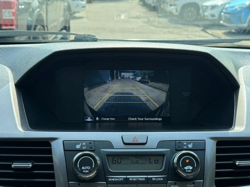 Used 2014 Honda Odyssey Touring image 13