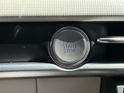 New 2026 Hyundai Tucson SE image 31