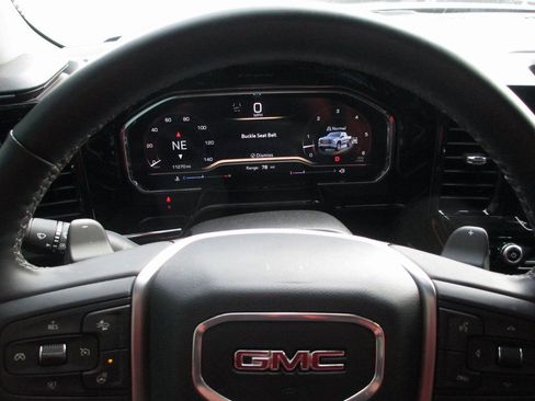 Used 2024 GMC Sierra 1500 Elevation w/ Elevation Premium Package image 31