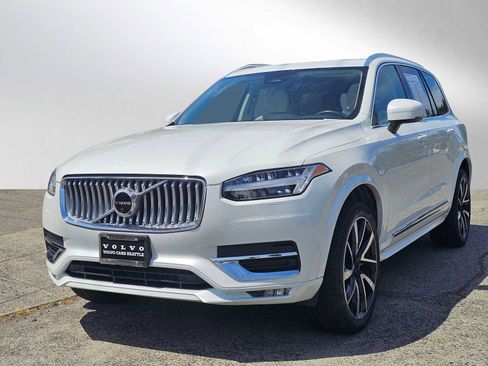 Certified 2023 Volvo XC90 B6 Plus w/ Protection Package Premier AWD/4WD image 7