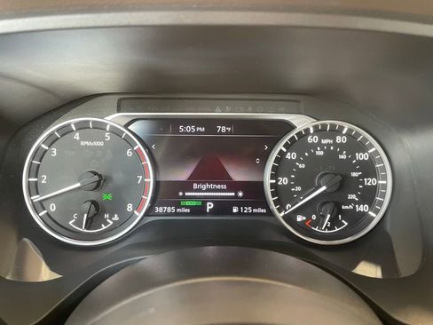 Certified 2021 Nissan Rogue SV FWD image 7
