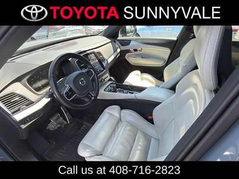 Used 2020 Volvo XC90 T8 R-Design w/ Protection Package Premier AWD/4WD image 4