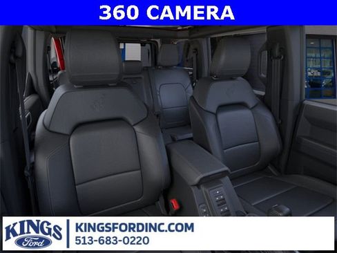 New 2025 Ford Bronco Badlands image 10