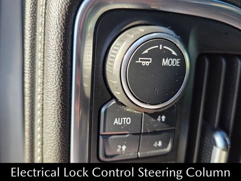 Used 2021 Chevrolet Silverado 1500 LT Trail Boss AWD/4WD image 34