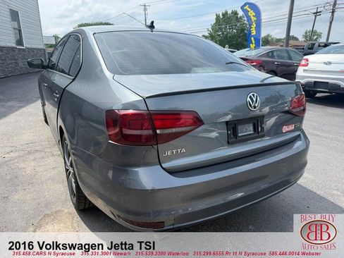 Used 2016 Volkswagen Jetta Sport FWD image 5