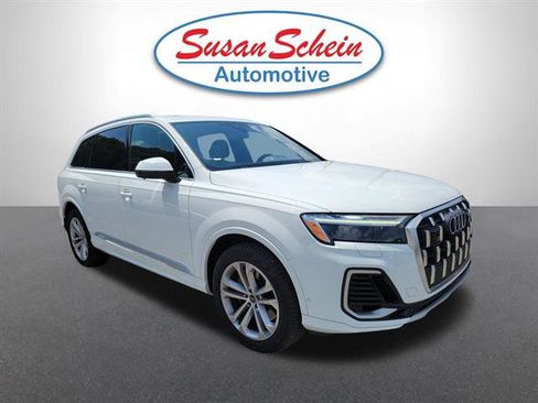Used 2025 Audi Q7 3.0T Premium Plus AWD/4WD image 21