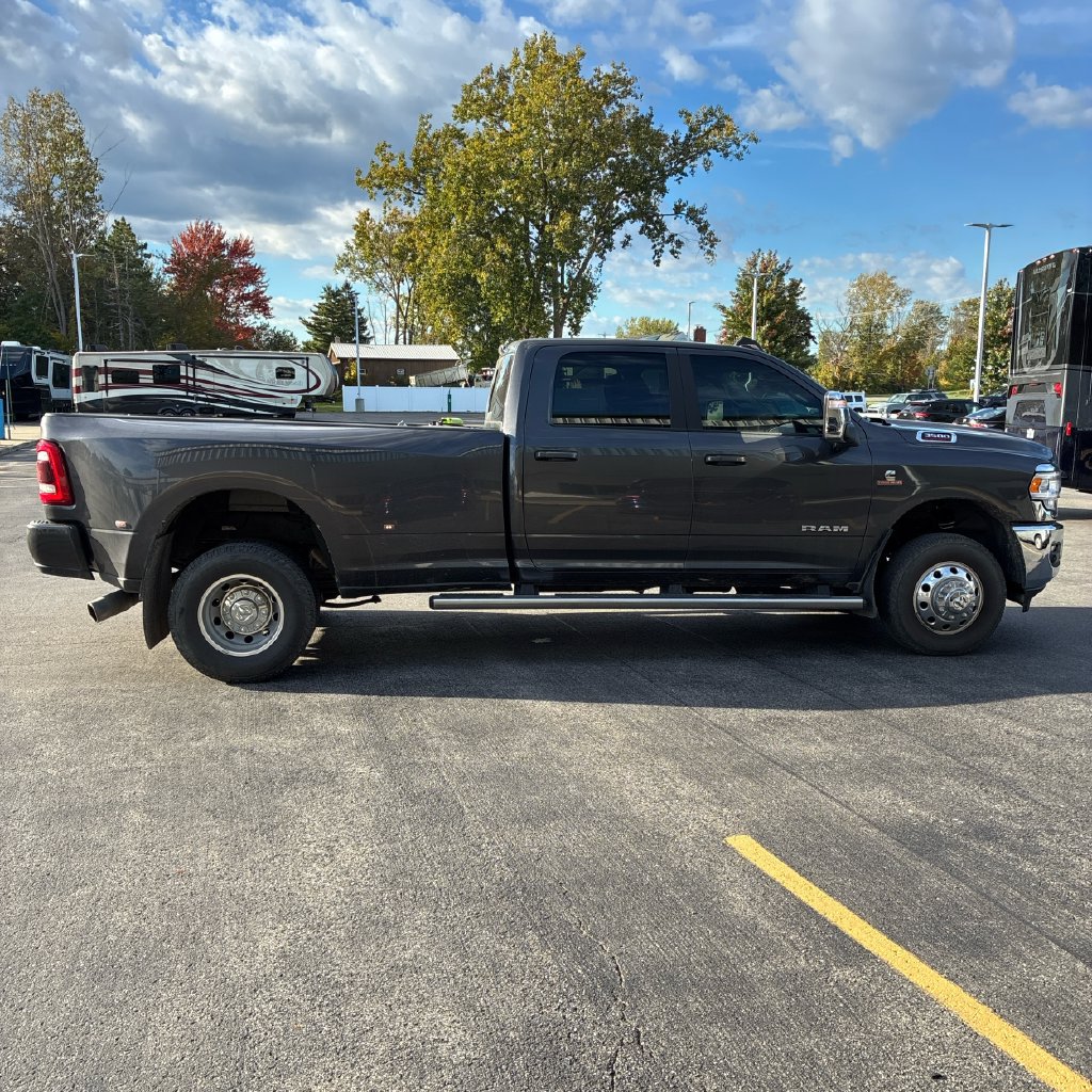 Used 2024 RAM 3500 Laramie w/ Safety Group AWD/4WD image 13