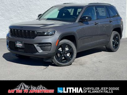 New 2025 Jeep Grand Cherokee Altitude