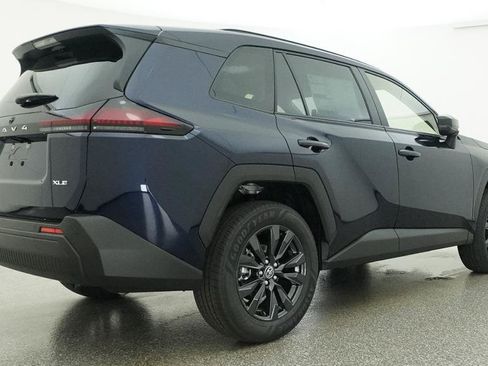 Used 2026 Toyota RAV4 XLE Premium FWD image 28