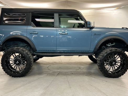 Used 2024 Ford Bronco Outer Banks w/ Sasquatch Package AWD/4WD image 6