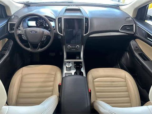 Used 2022 Ford Edge SEL w/ Convenience Package image 10