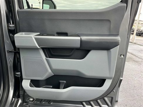 Used 2025 Ford F250 XLT image 22