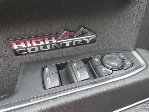 Certified 2024 Chevrolet Silverado 1500 High Country image 24