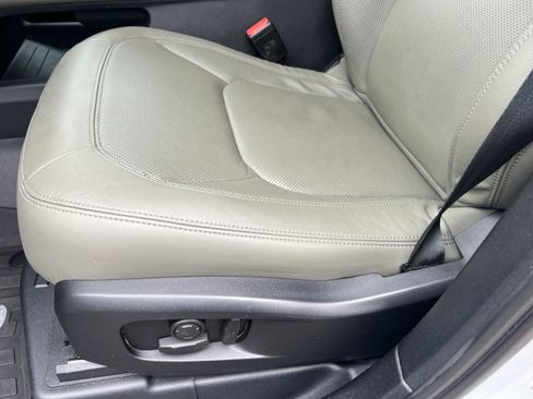 Certified 2024 Land Rover Defender 110 S image 16