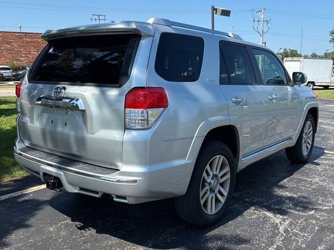 Used 2011 Toyota 4Runner Limited AWD/4WD image 4