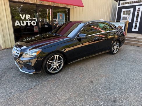 Used 2016 Mercedes-Benz E 350 Sedan image 7