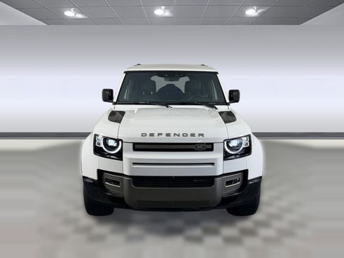 Used 2022 Land Rover Defender 110 X-Dynamic SE AWD/4WD image 6