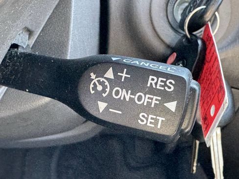 Used 2008 Toyota Solara SLE image 39