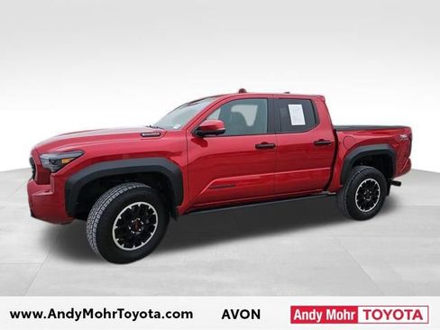 Used 2024 Toyota Tacoma TRD Off-Road w/ TRD Off Road Premium Package image 4