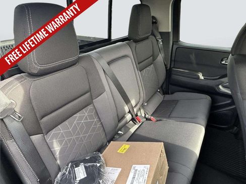 New 2026 Nissan Frontier SV w/ All-Weather Content Package AWD/4WD image 23