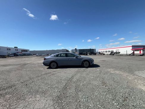 Used 2025 Hyundai Sonata SEL FWD image 8
