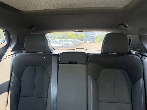 Certified 2023 Volvo XC40 Recharge Plus AWD/4WD image 6