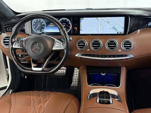 Used 2017 Mercedes-Benz S 550 Cabriolet image 28