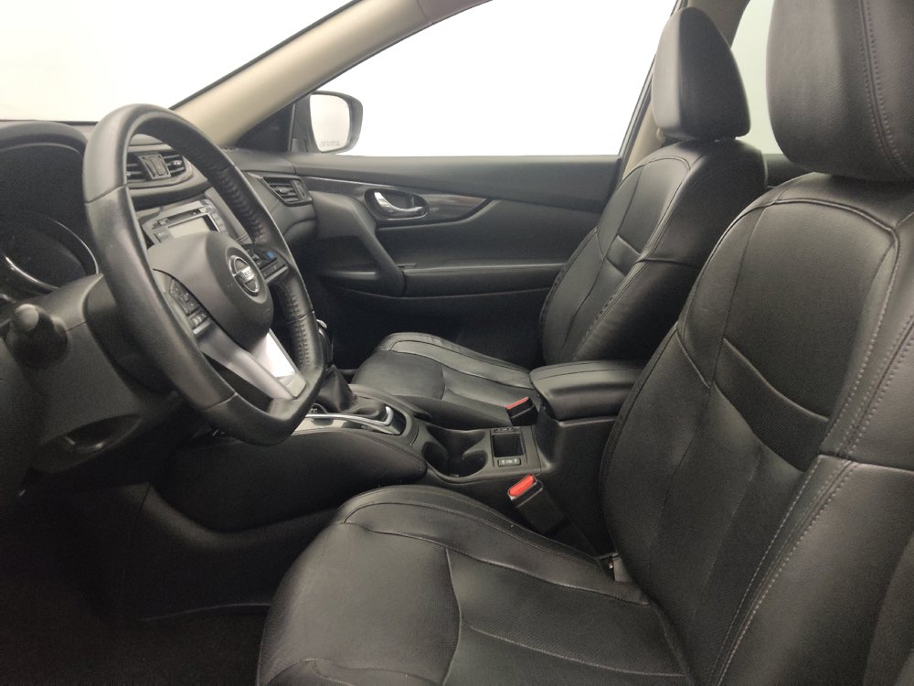 Used 2019 Nissan Rogue SL AWD/4WD image 17