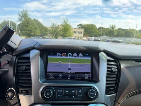 Used 2017 Chevrolet Tahoe Premier AWD/4WD image 15
