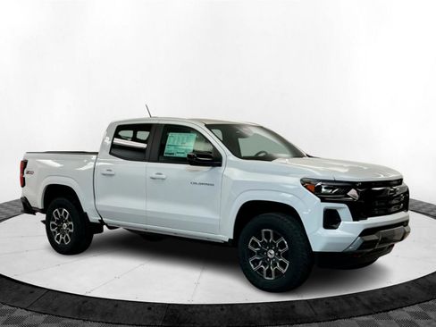 New 2025 Chevrolet Colorado Z71 w/ Z71 Convenience Package 2 image 8
