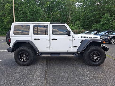 Used 2022 Jeep Wrangler Unlimited Sport AWD/4WD image 7