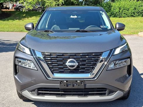 Used 2023 Nissan Rogue SV AWD/4WD image 4