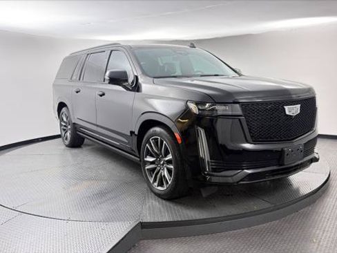 Used 2021 Cadillac Escalade ESV Sport Platinum RWD image 11