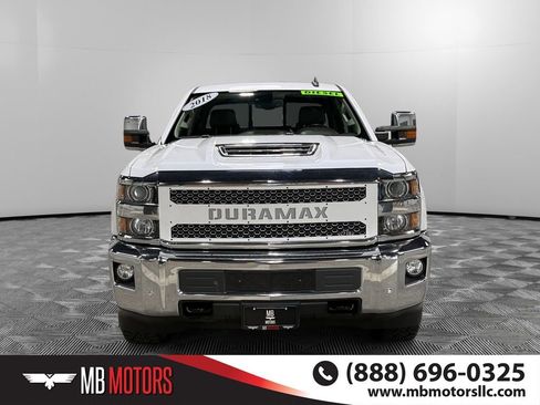 Used 2018 Chevrolet Silverado 3500 LTZ image 10