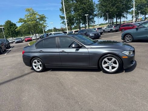 Used 2013 BMW 328i Sedan RWD image 7
