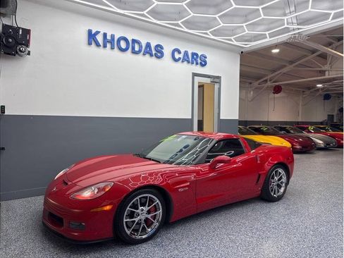 Used 2009 Chevrolet Corvette Z06 RWD image 2
