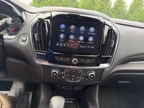 Used 2023 Chevrolet Traverse RS w/ LPO, Floor Liner Package AWD/4WD image 11