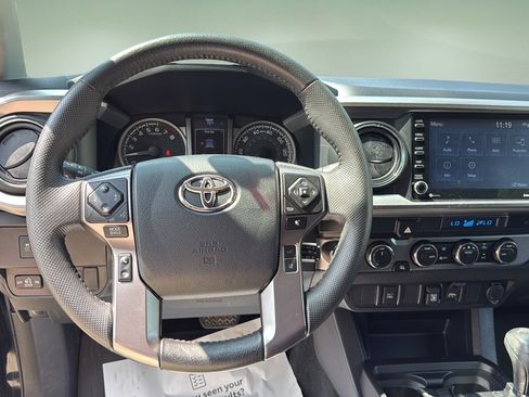 Used 2023 Toyota Tacoma SR5 AWD/4WD image 20
