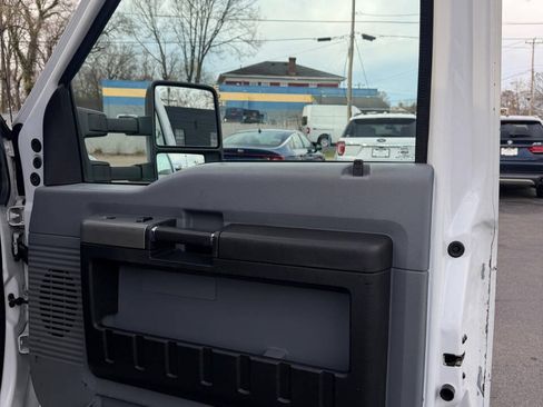 Used 2016 Ford F350 XLT AWD/4WD image 18