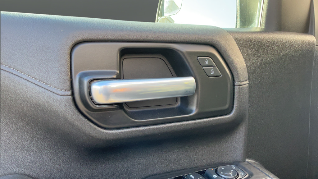 Used 2020 Chevrolet Silverado 1500 LT w/ All-Star Edition AWD/4WD image 30